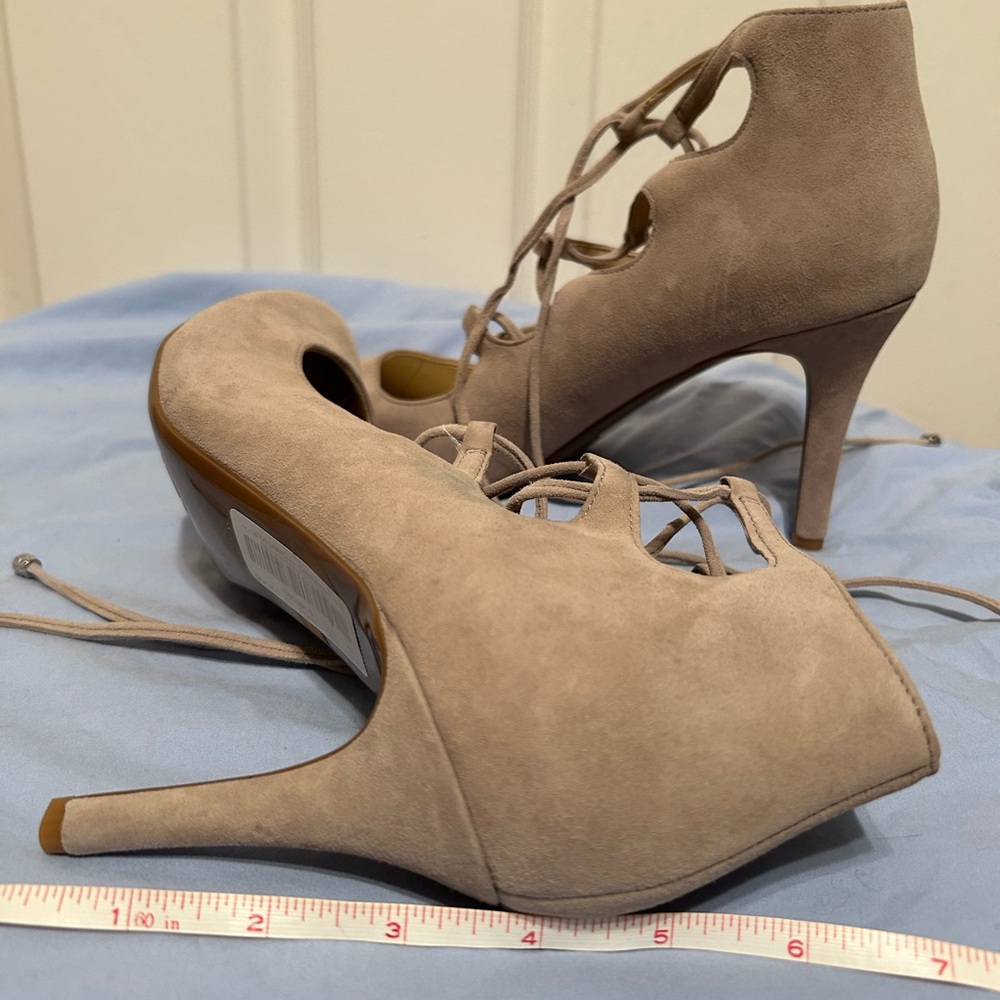 Karl Lagerfeld heels 9.5 M - Picture 8 of 14